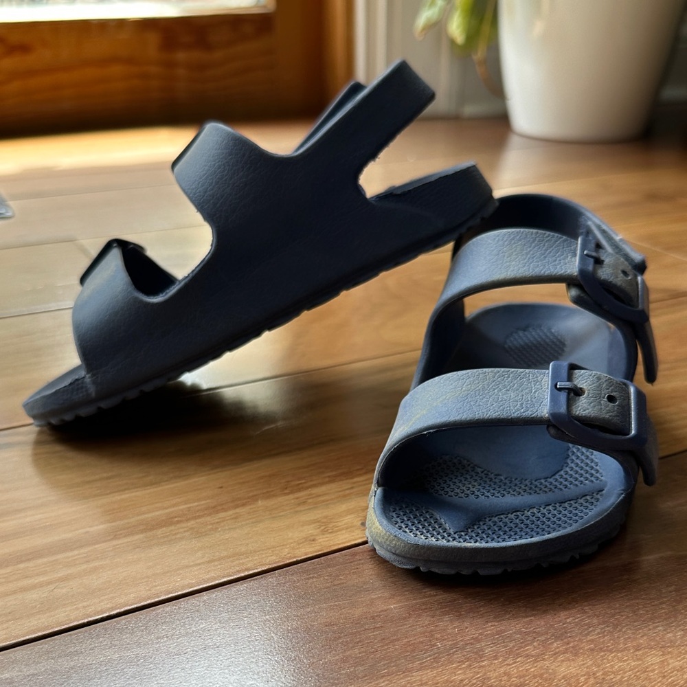 Osh Kosh Navy Blue Casual Slide Sandals 11 Toddler